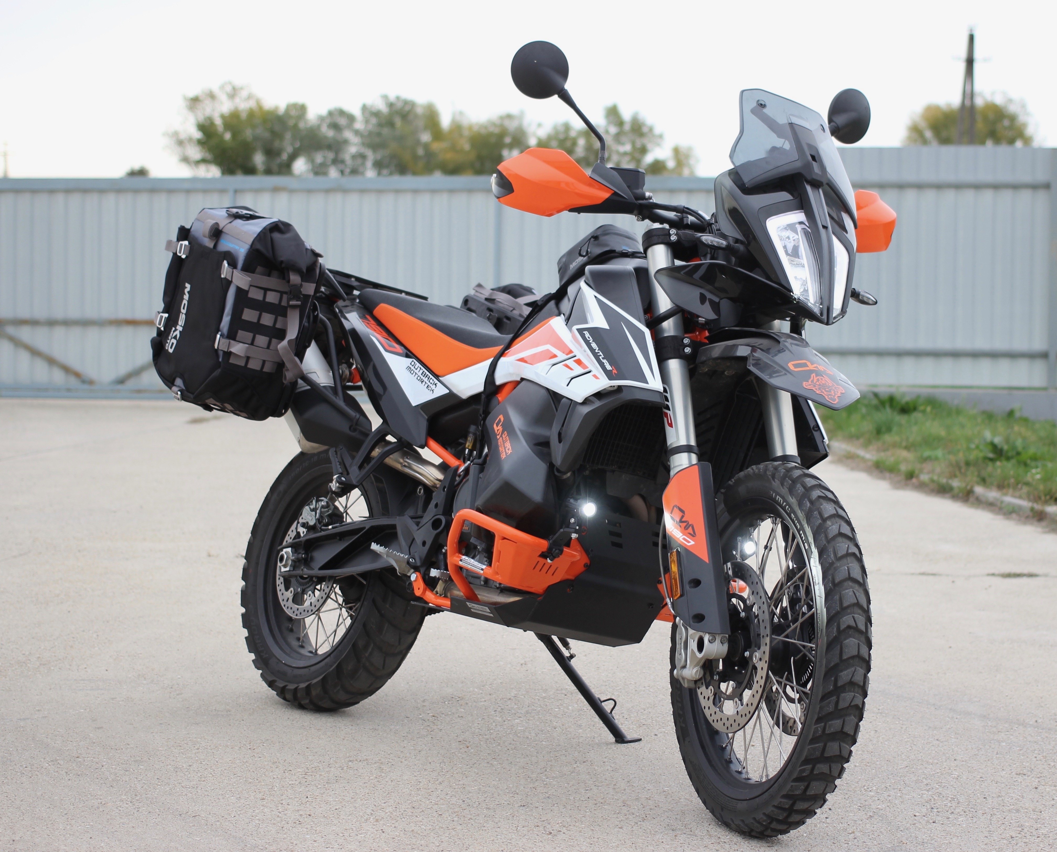 KTM 790 Adventure r