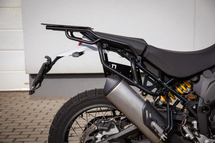 Ducati DesertX – Rackless Luggage Support - immagine 4